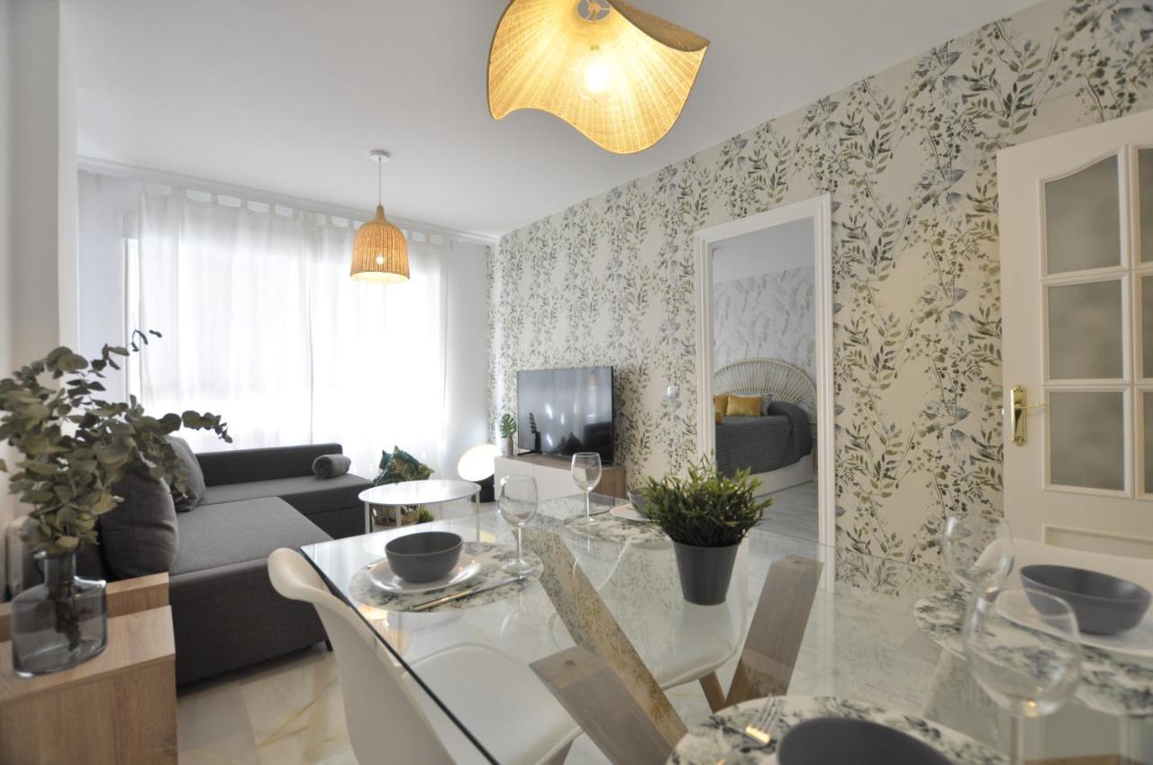 Luminoso Y Coqueto Apartamento Con Jardin Málaga Exteriör bild